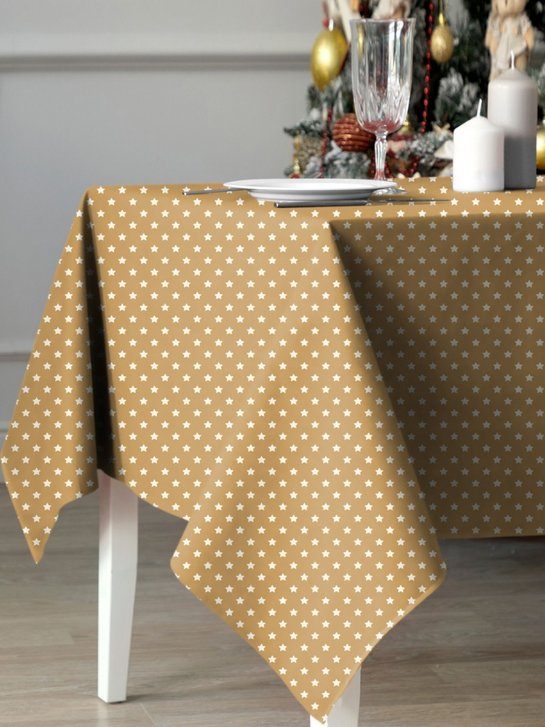 Aura Other Printed 6-Seater Table Cover