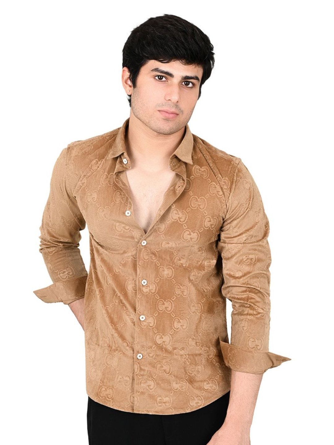 Suture Craft Textured Collar Long Sleeves Slim Fit Casual Shirt