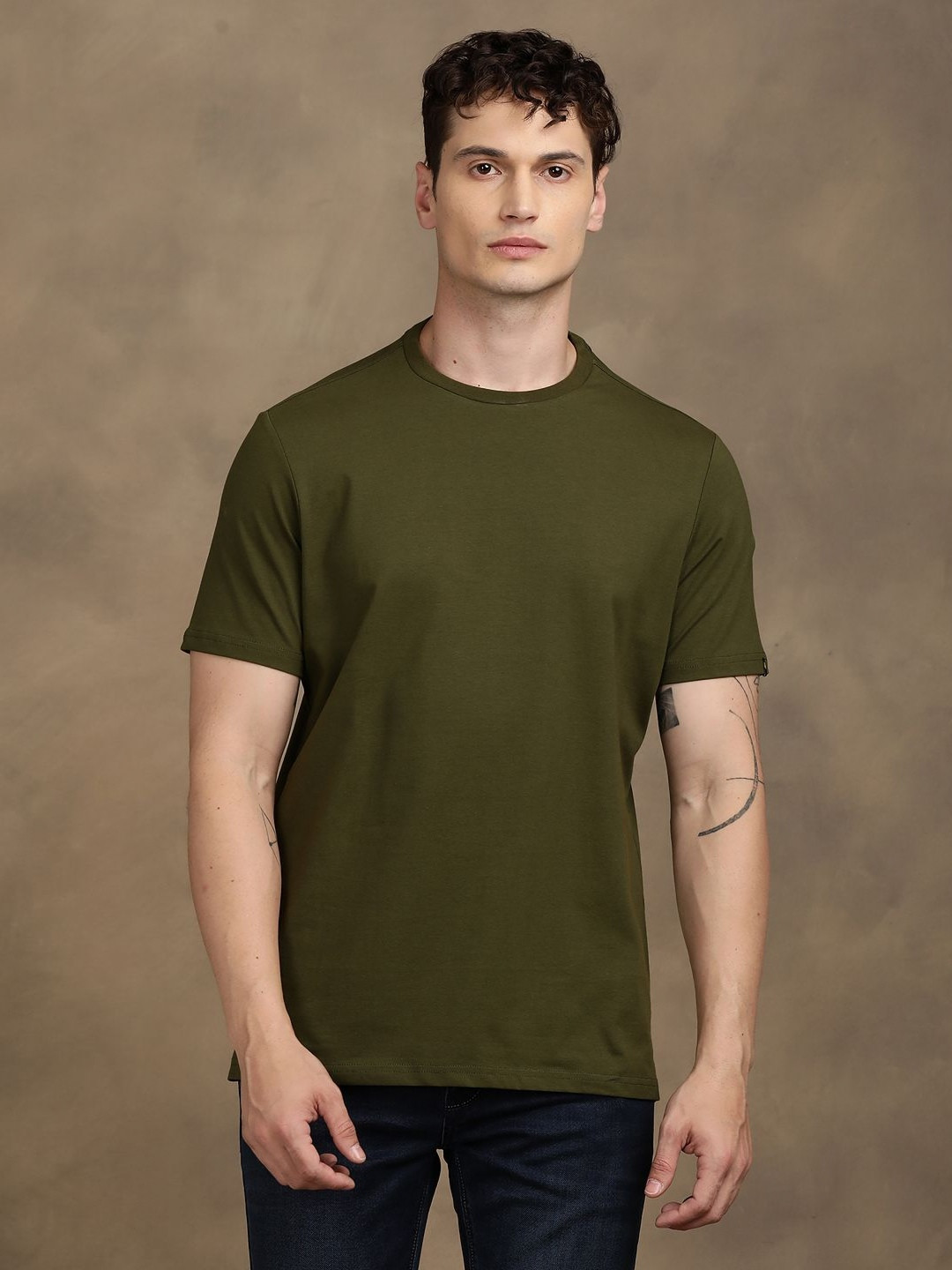 Turtle Cotton Slim Fit T-shirt