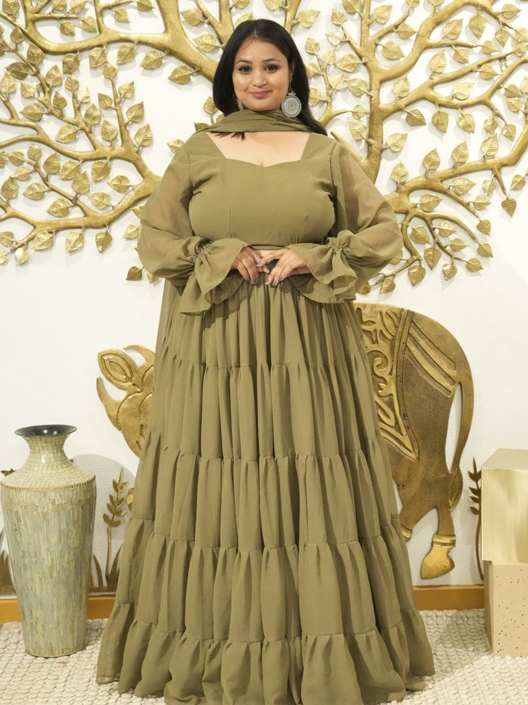 Swadeshi Shringaar Women Lehenga & Blouse With Dupatta