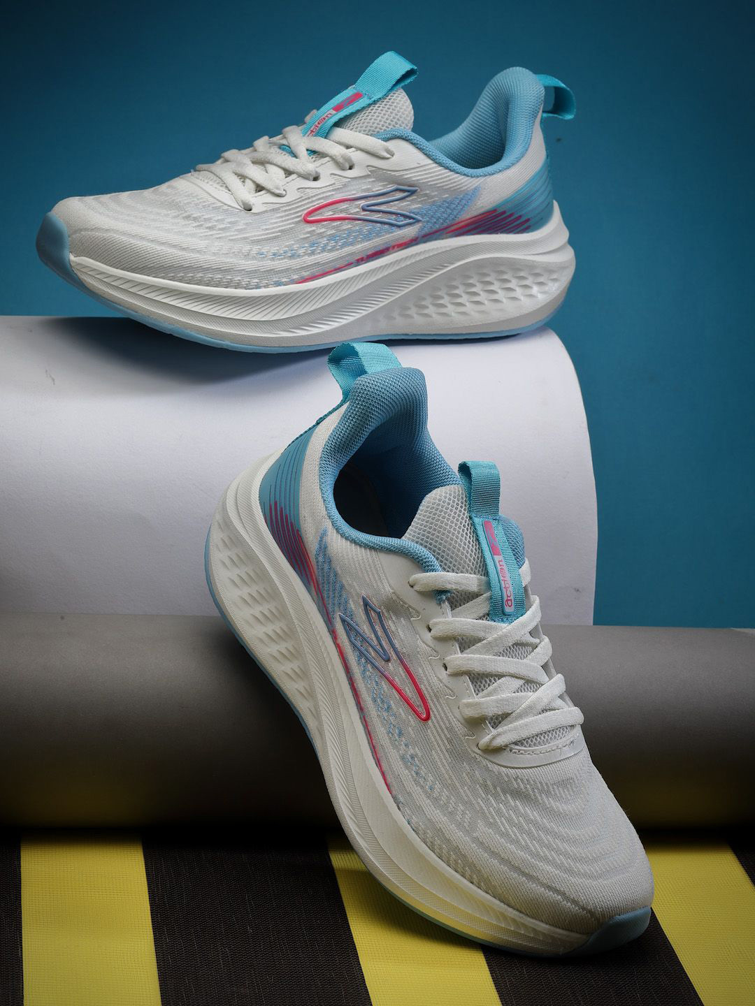 Action Women Mesh Medium Lace-Ups Running Non-Marking Shoes