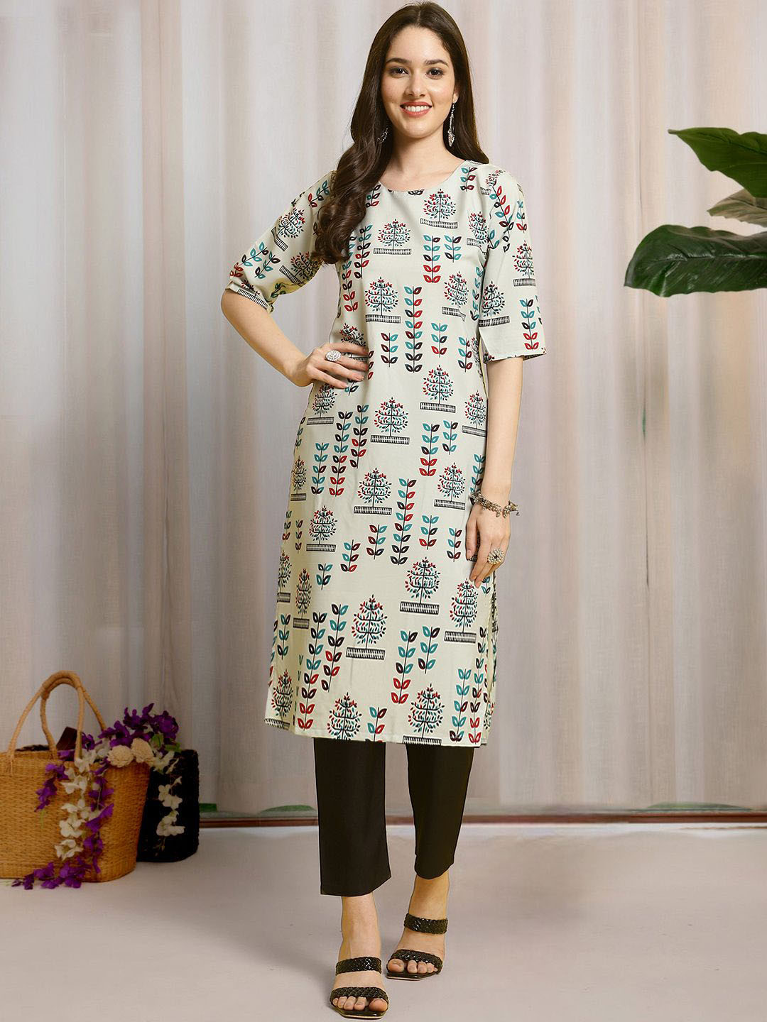 HERE&NOW Floral Printed Round Neck Straight Kurta
