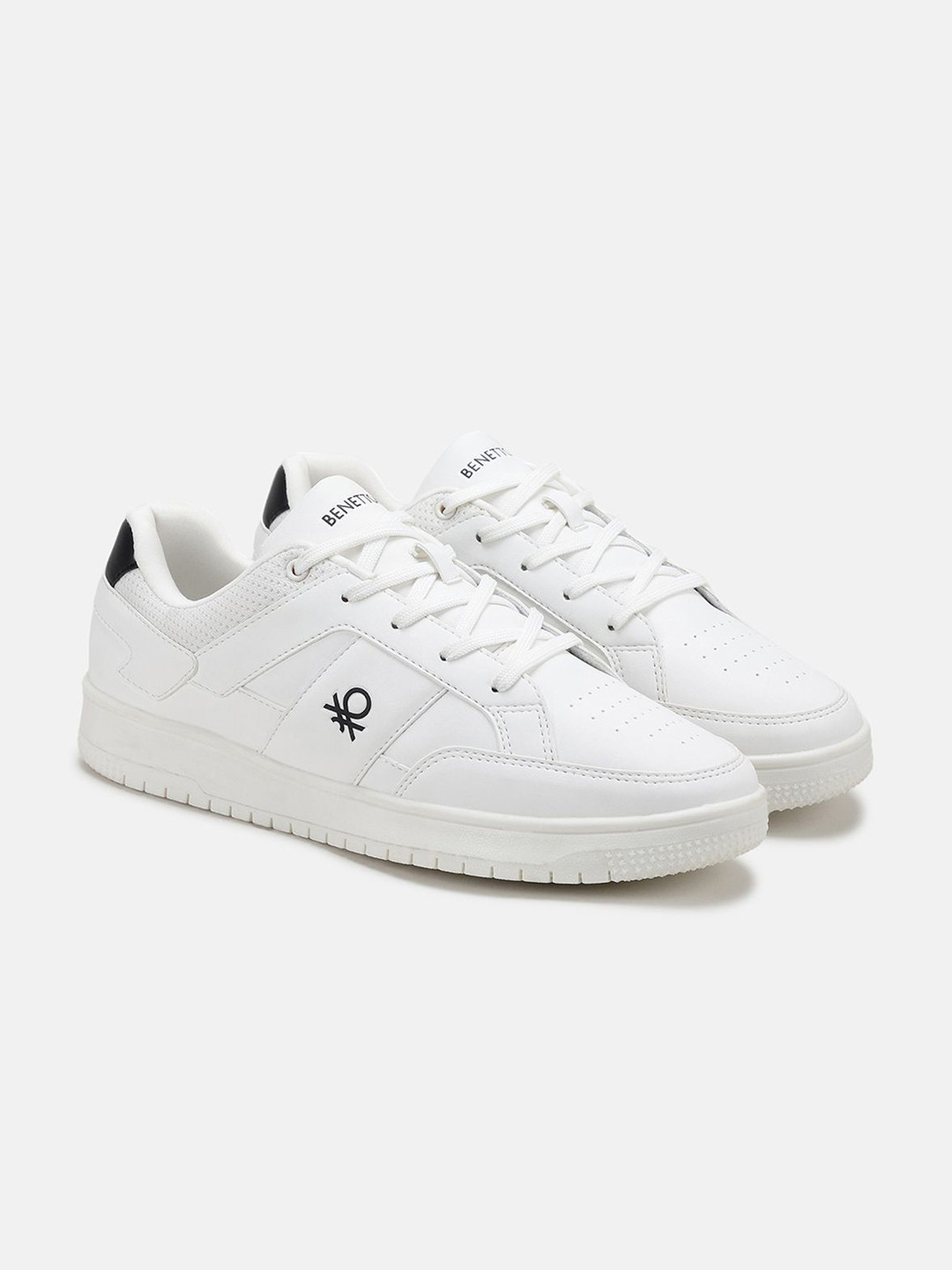 United Colors of Benetton Men Round Toe Sneakers