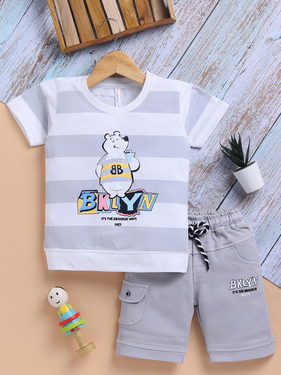 Toonyport Boy Printed Pure Cotton T-shirt with Shorts Clothing Sets