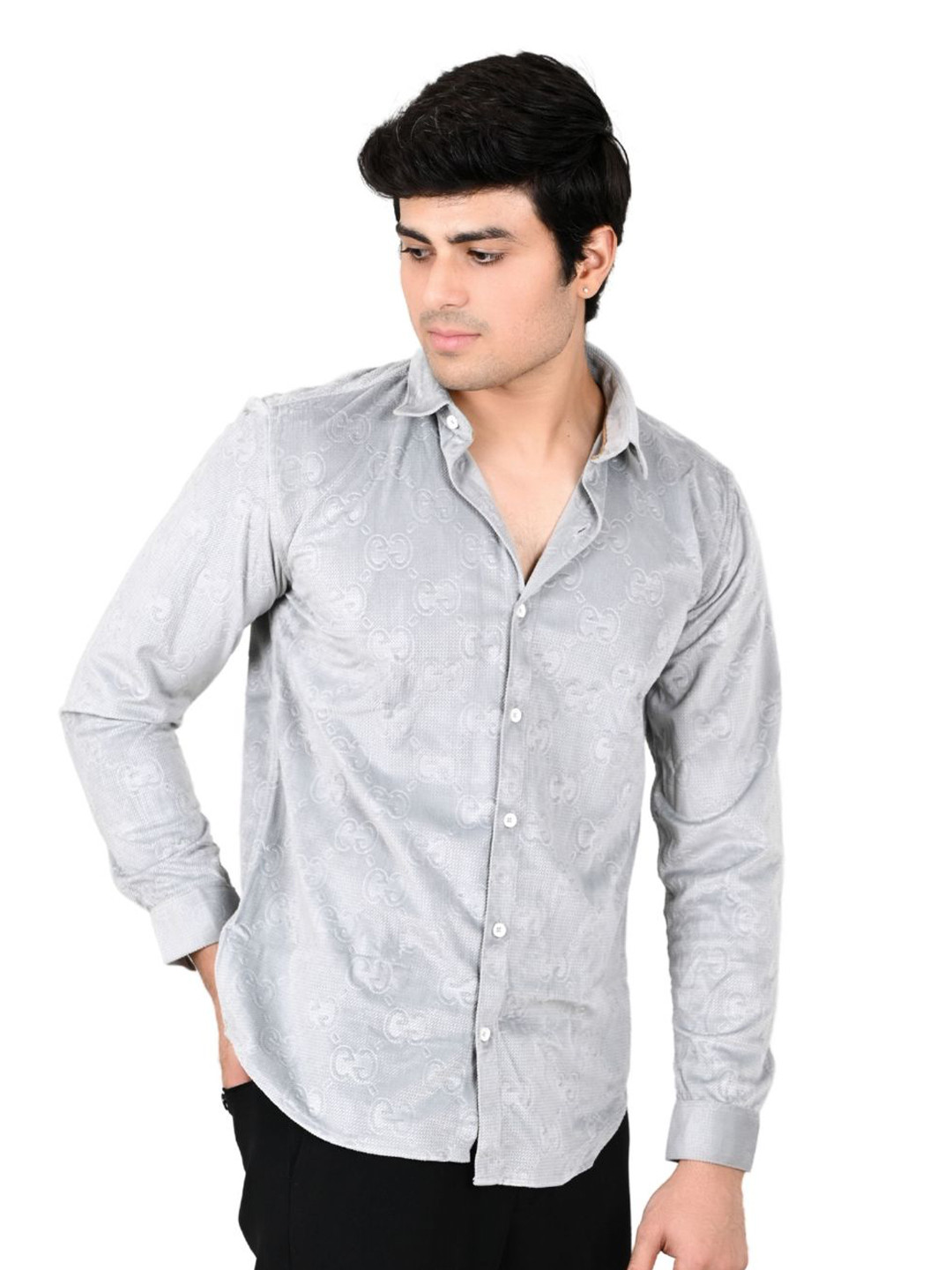 Suture Craft Standard Cutaway Collar Slim Fit Casual Silk Shirt