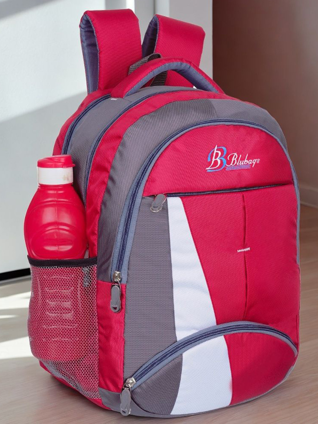 Blubags Men Colourblocked Contrast Detail Backpack