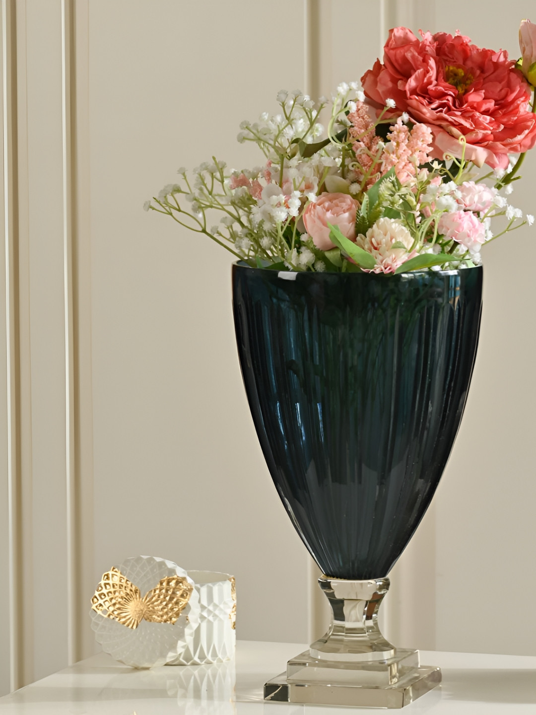 SITARRA LIVING Navy Blue Textured Glass Flower Glass