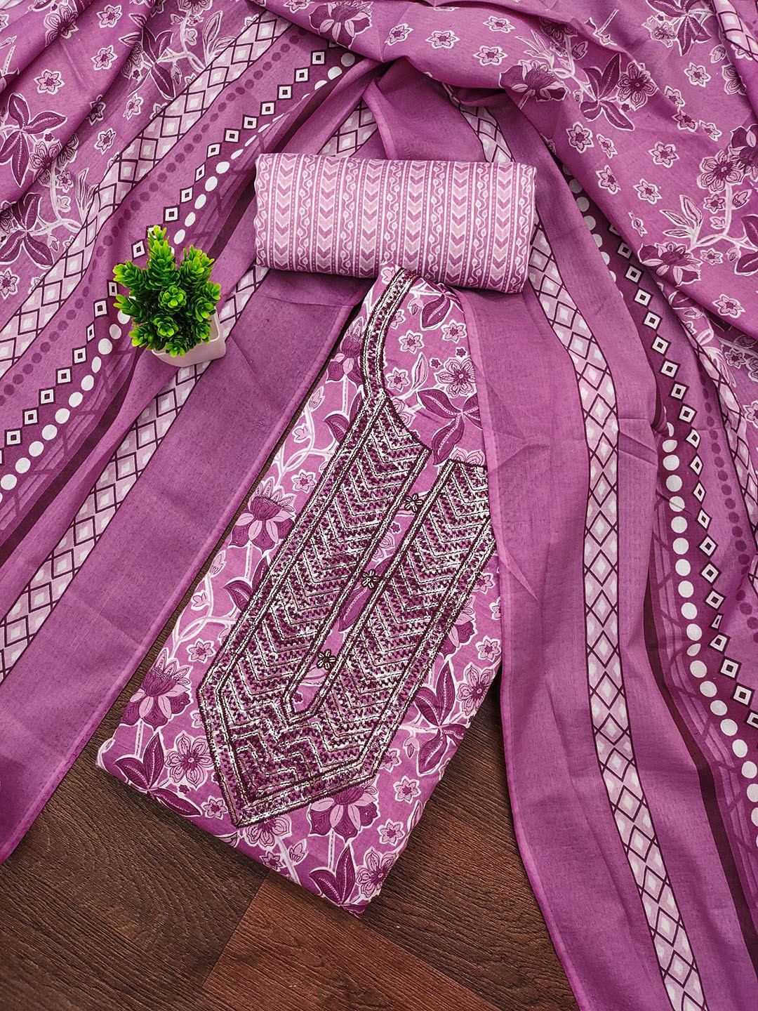 Panzora Printed Unstitched Dress Material
