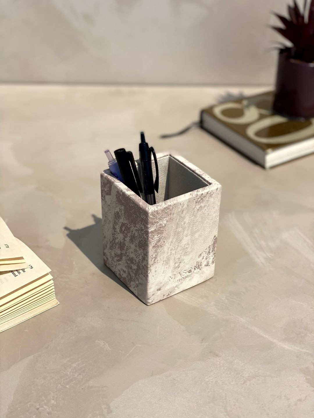 Mason Home Beige & Grey Abstract Printed Indo Latte Pen holder