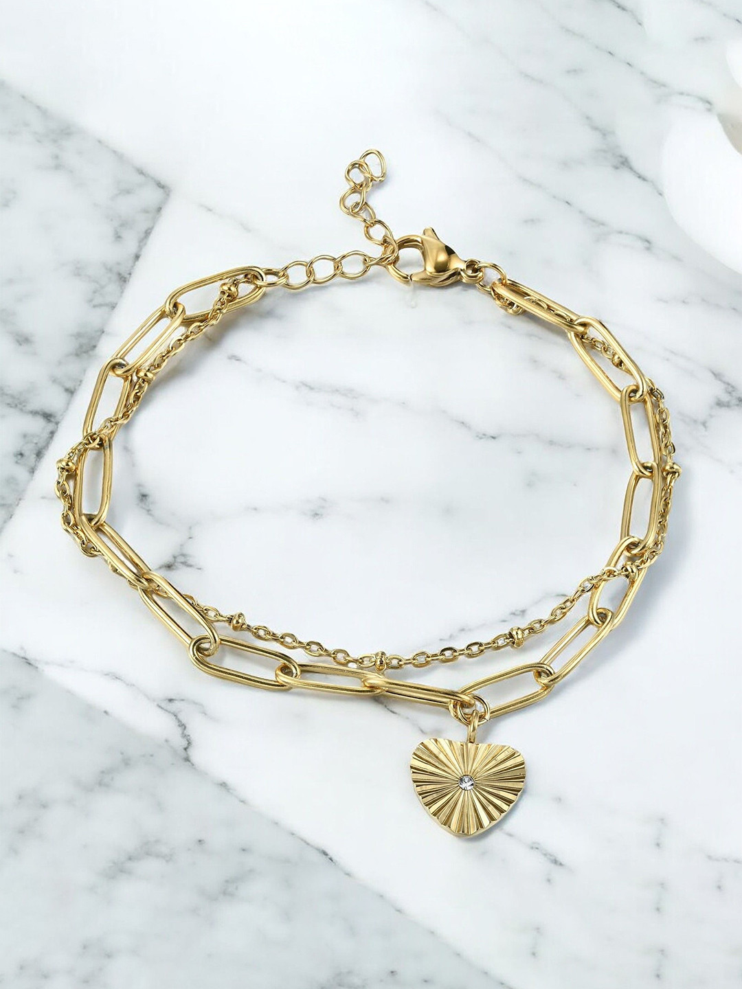 Aiza 18KT Gold Plated Debonair Heart Loose Bracelet