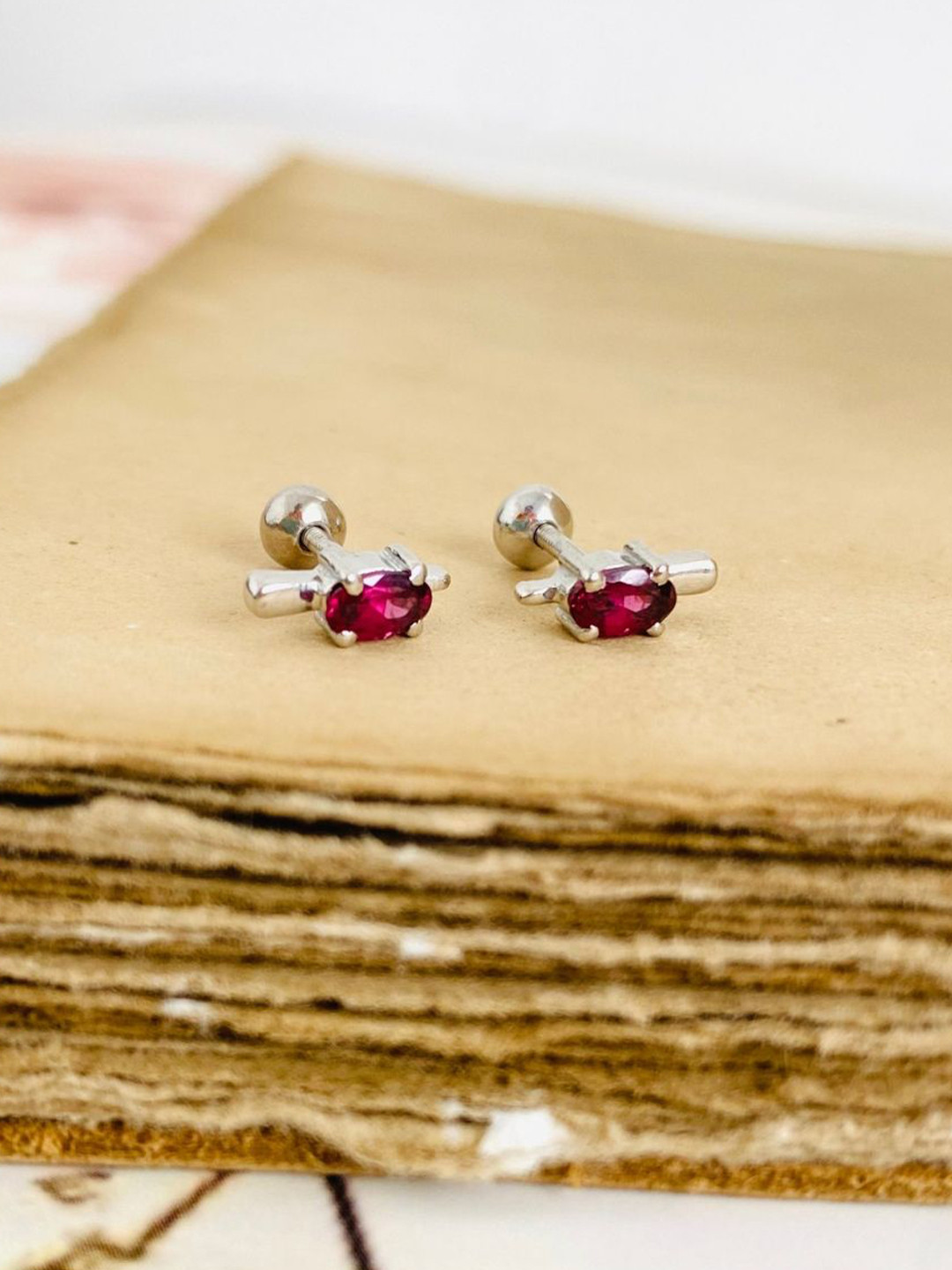 Boldiful Swerve Helix Sterling Silver-Plated Earstuds Rhodolite Garnet Earring