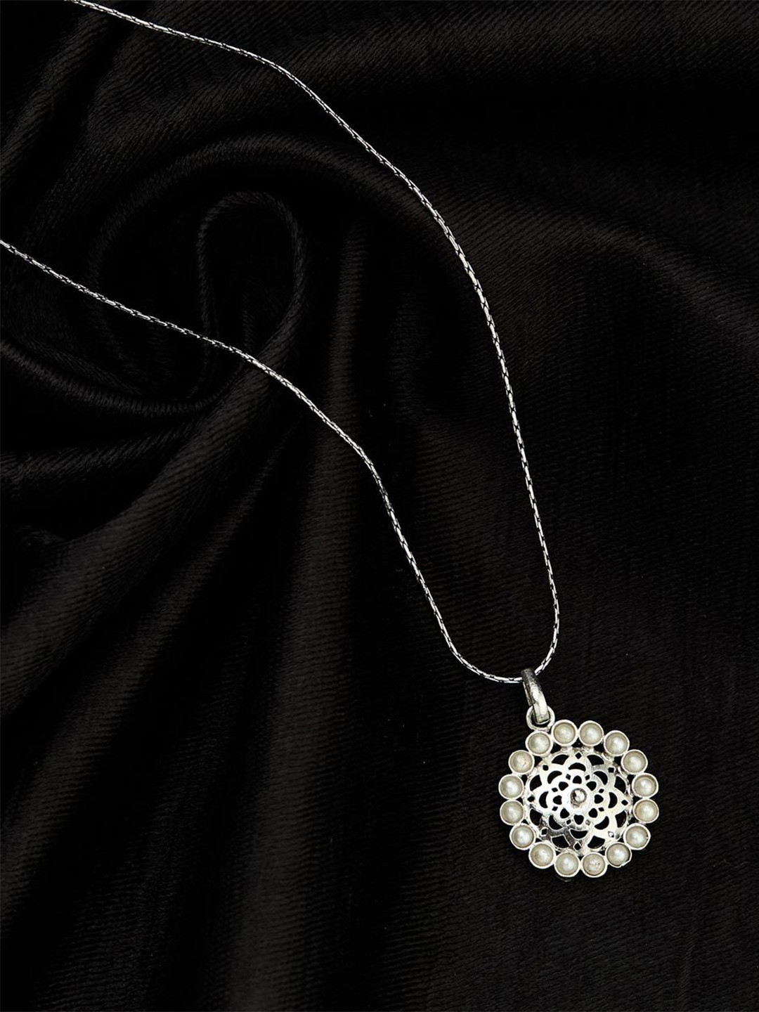 Fabindia Women Silver Short Pearls Stone Necklace