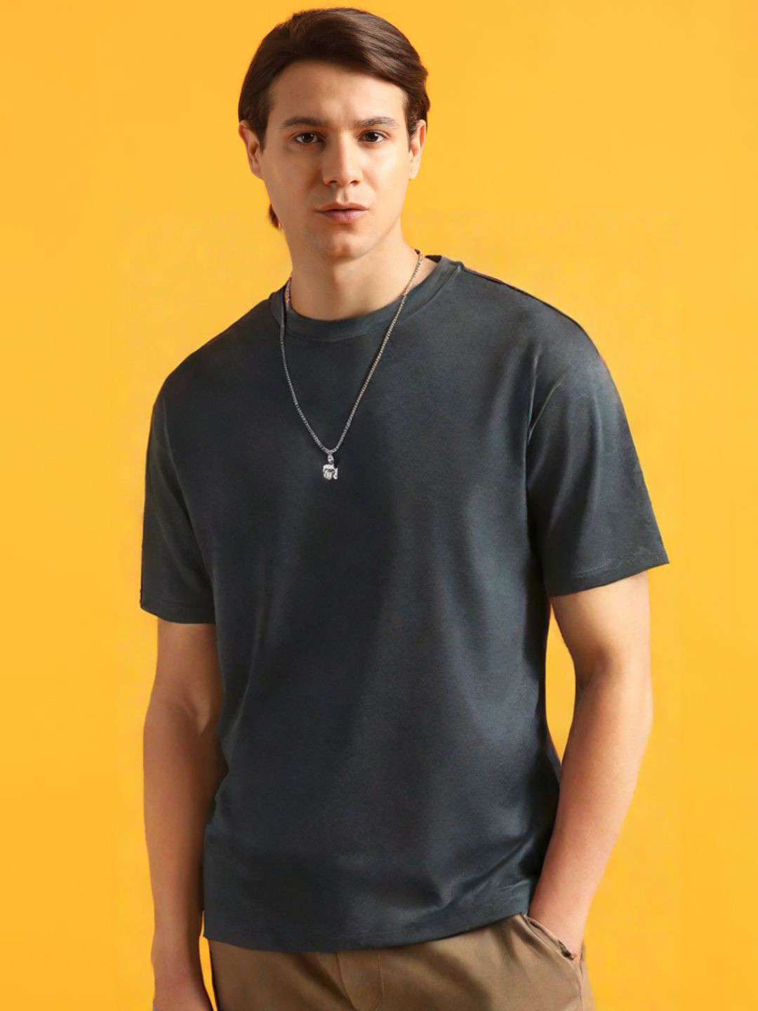 SOLSTICE Textured Short Sleeves Casual T-shirt