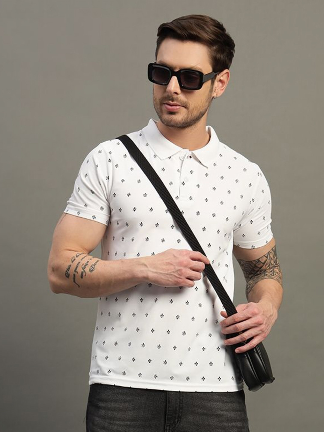 TIMBER HITCH Abstract Printed Polo Collar T-shirt