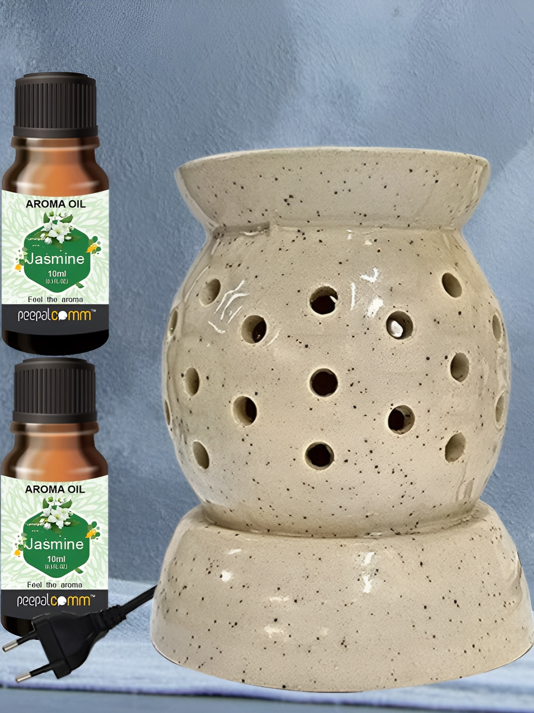 PEEPALCOMM 3Pcs White Electric Dot Round Diffuser With Jasmine Oils - 10 ml Each