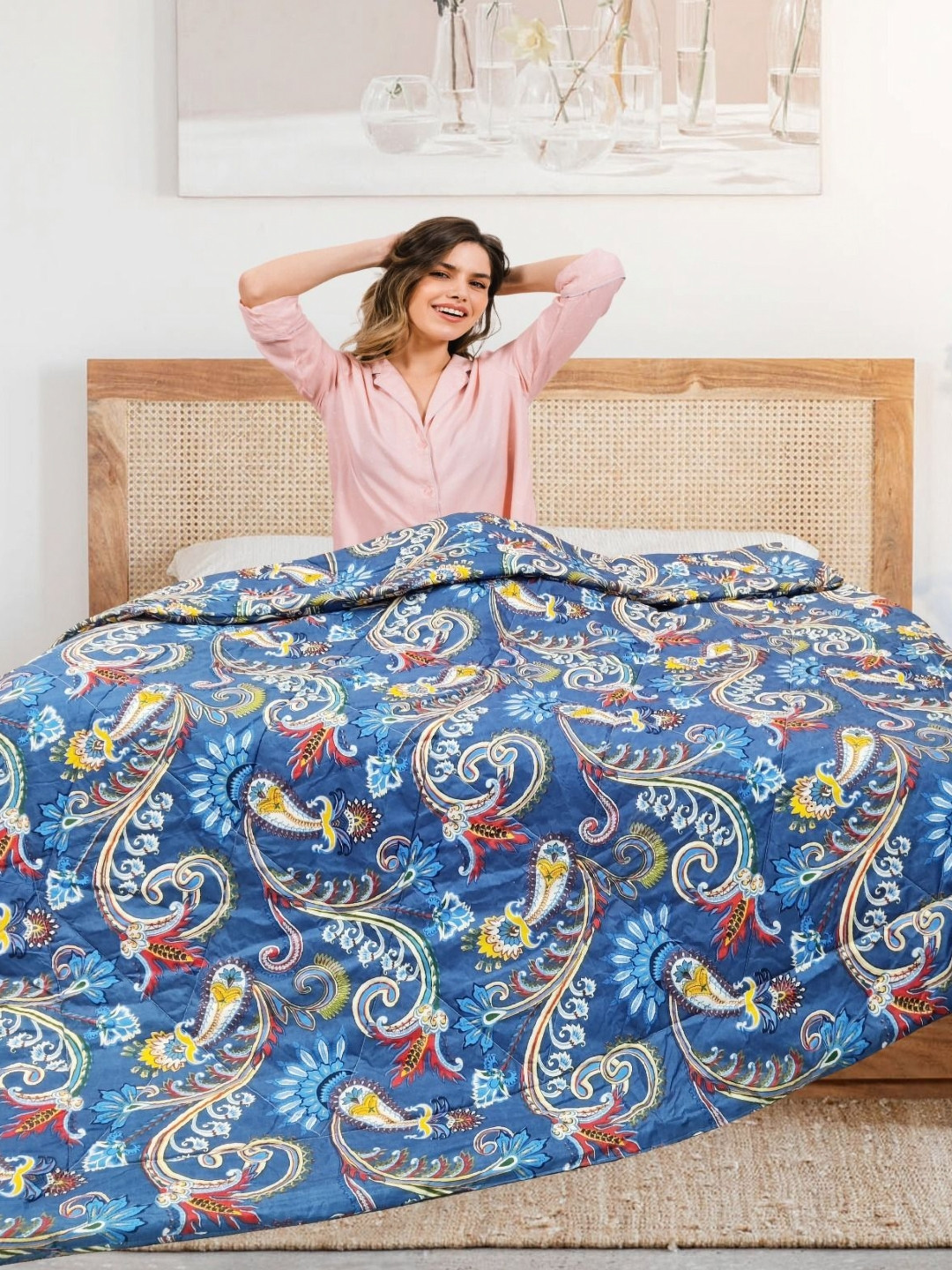 Aura Blue & Red Ethnic Motifs Microfiber AC Room 300 GSM Double Bed Comforter