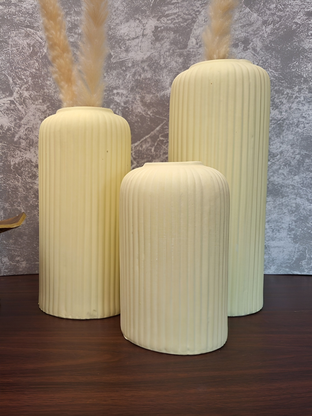 Kreative Arts Set Of 3 Yellow Ribbed Design Ceramic Flower Vases