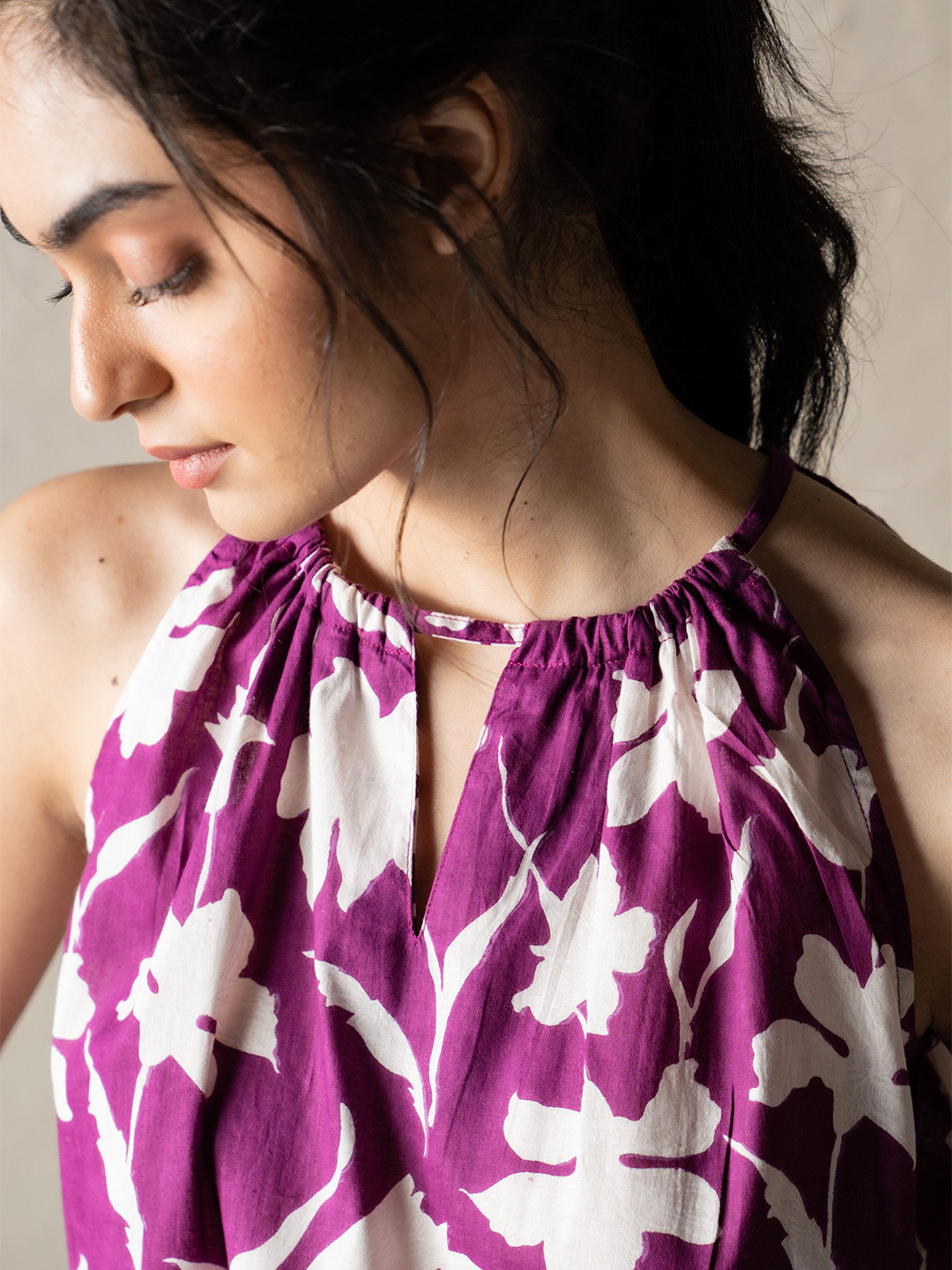 Canoopi Floral Print Halter Neck Cotton Wrap Crop Top