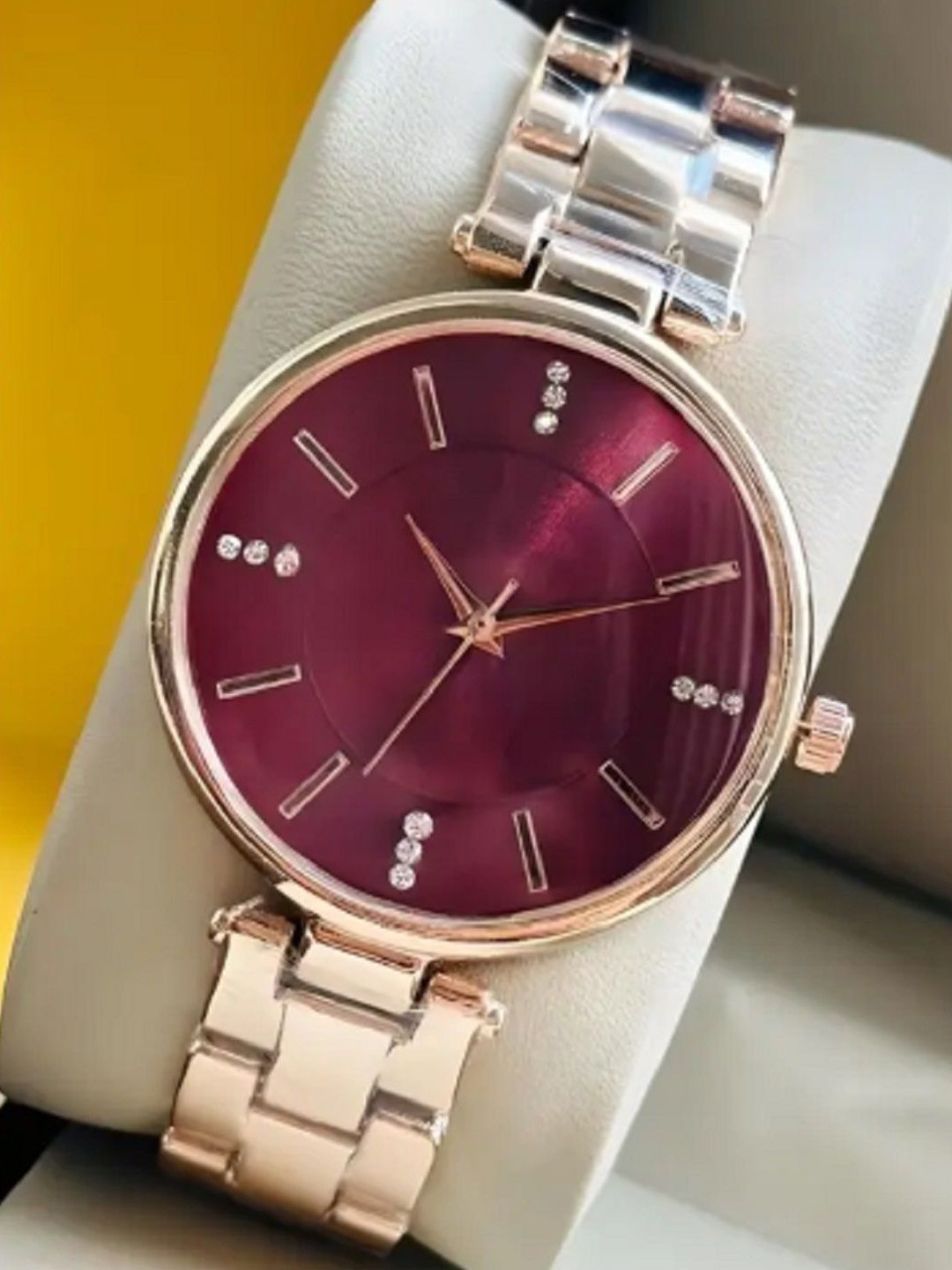 Miss Perfect Women Patterned Dial & Bracelet Style Straps Analogue Watch A29