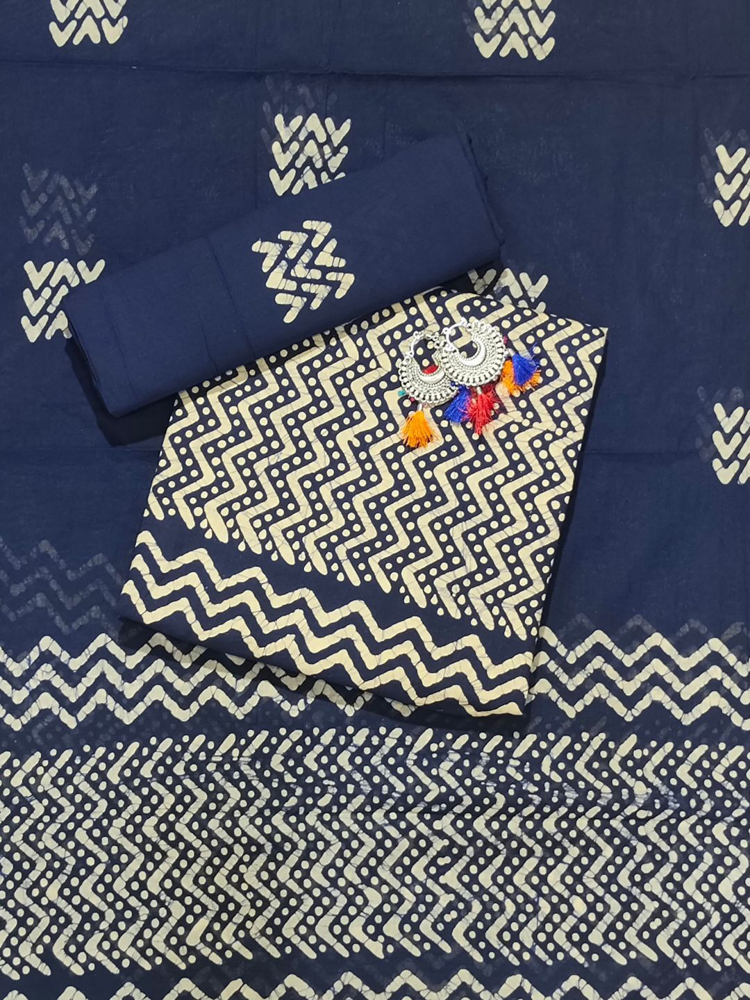 Farooq Dyeing Women Pure Cotton Unstitched Dress Material