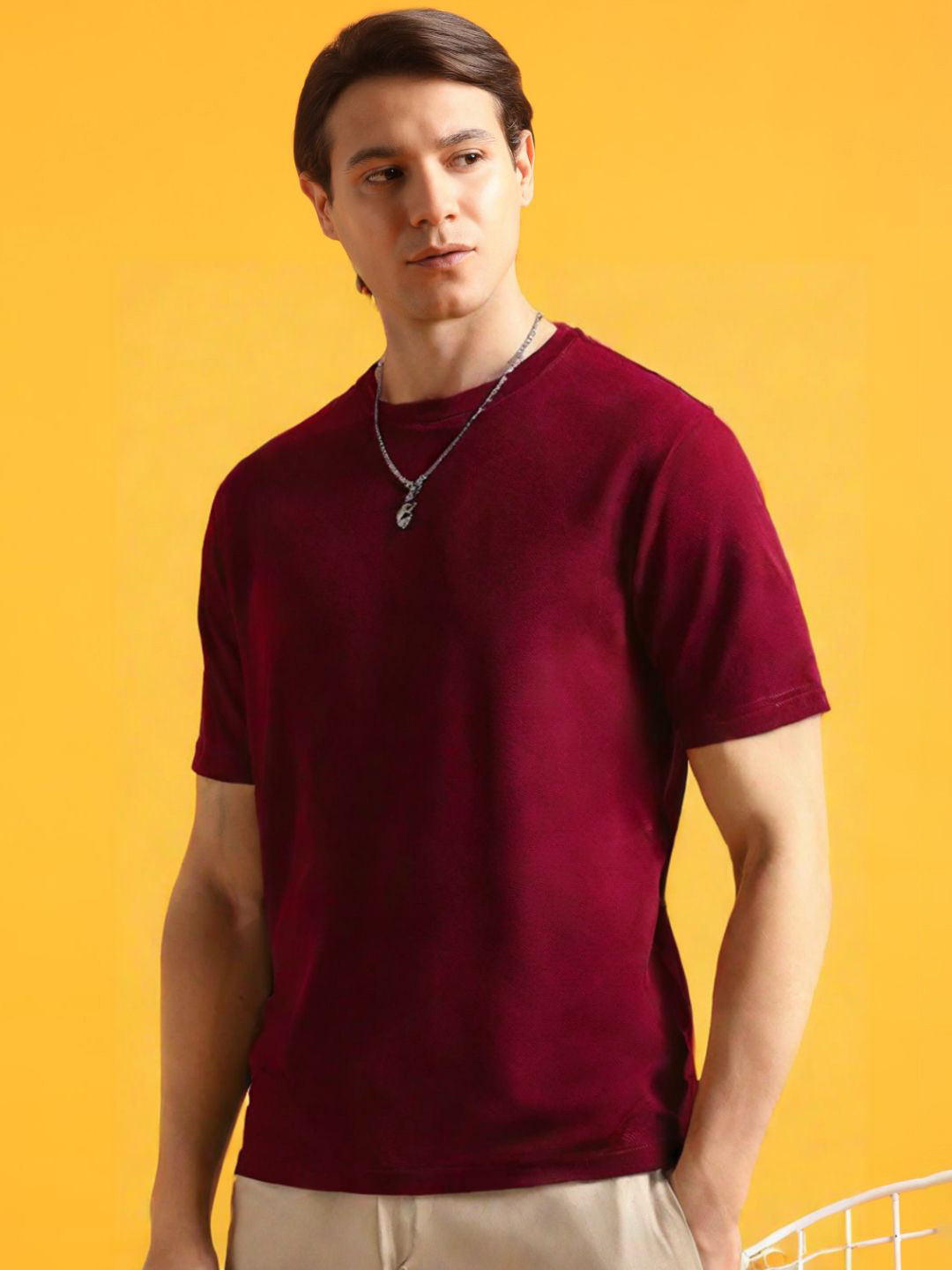 SOLSTICE Textured Short Sleeves Casual T-shirt