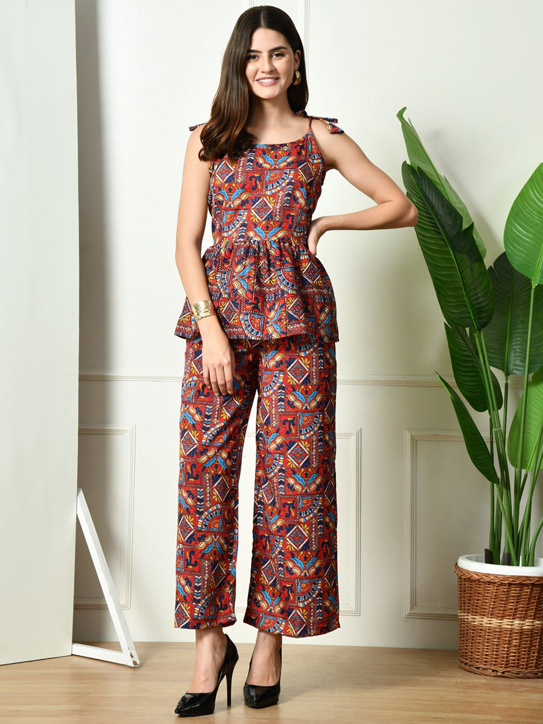 FLYING FEST Printed Top With Trousers Co-Ords