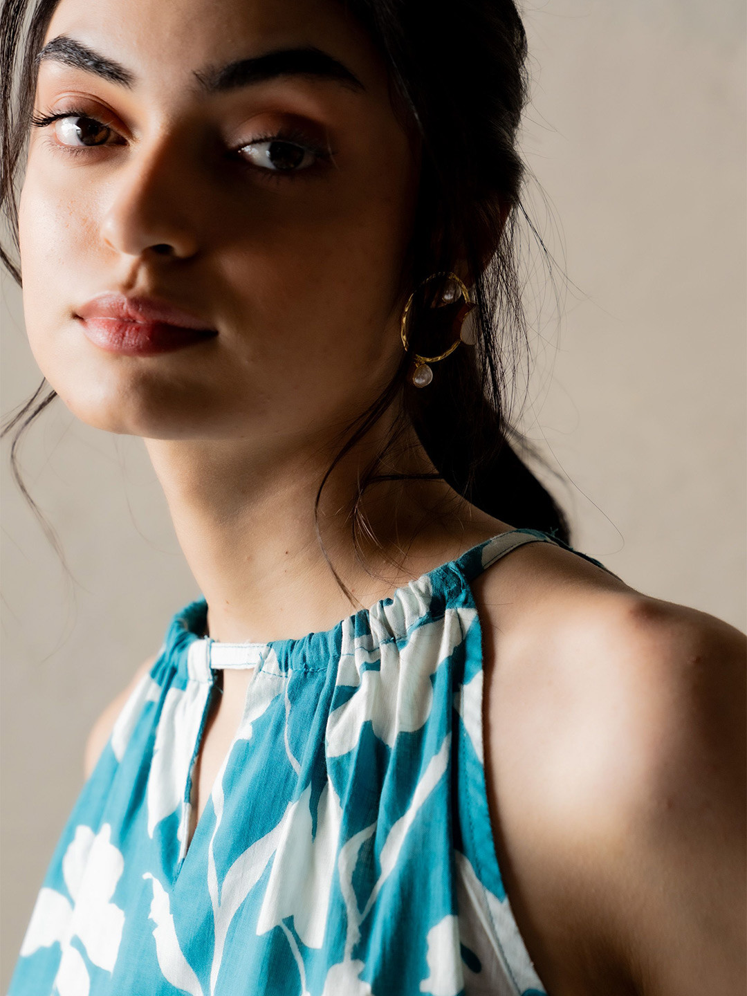 Canoopi Floral Print Halter Neck Cotton Wrap Crop Top