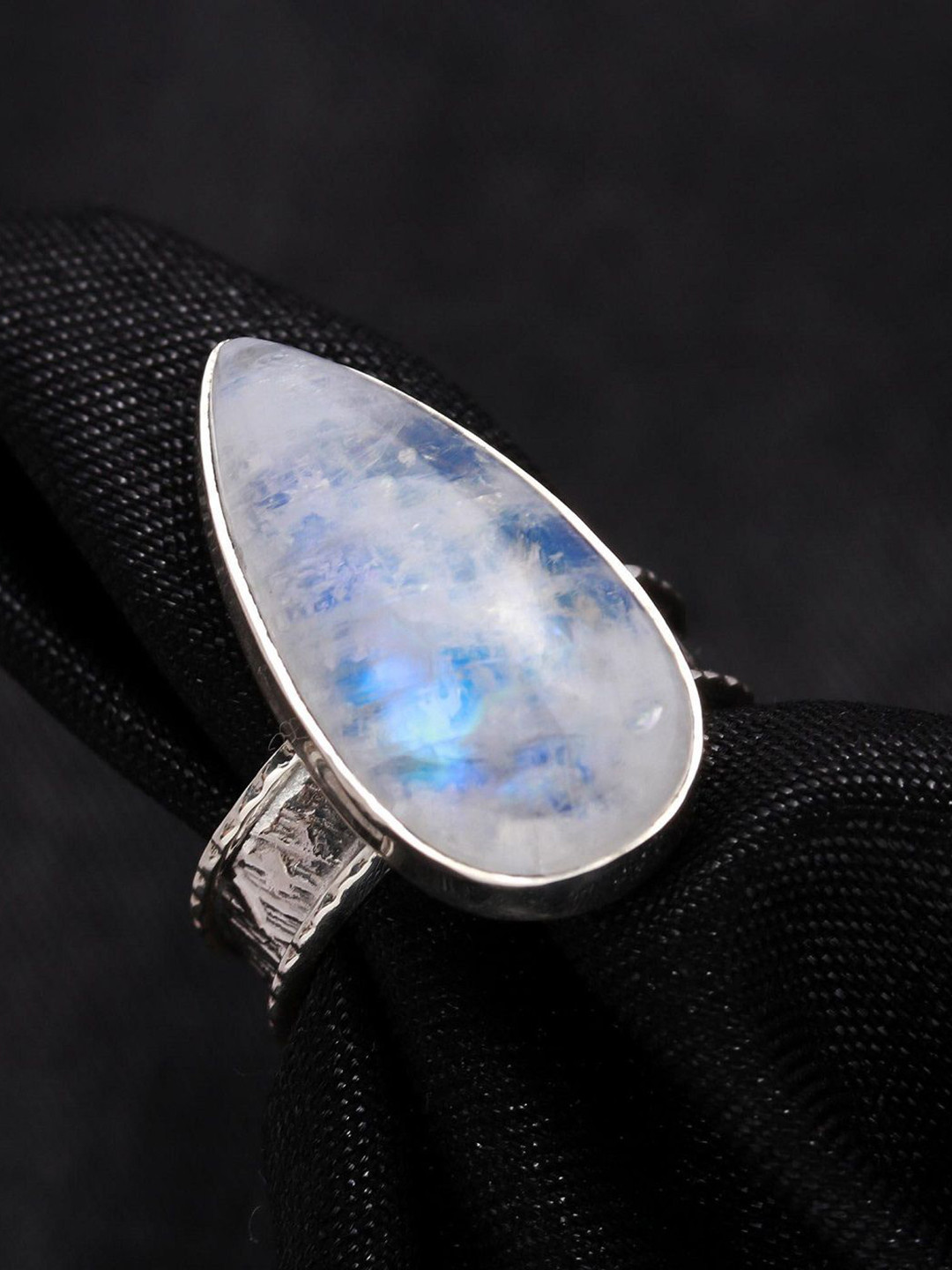 ORO ALMA Rainbow Moonstone Silver Ring