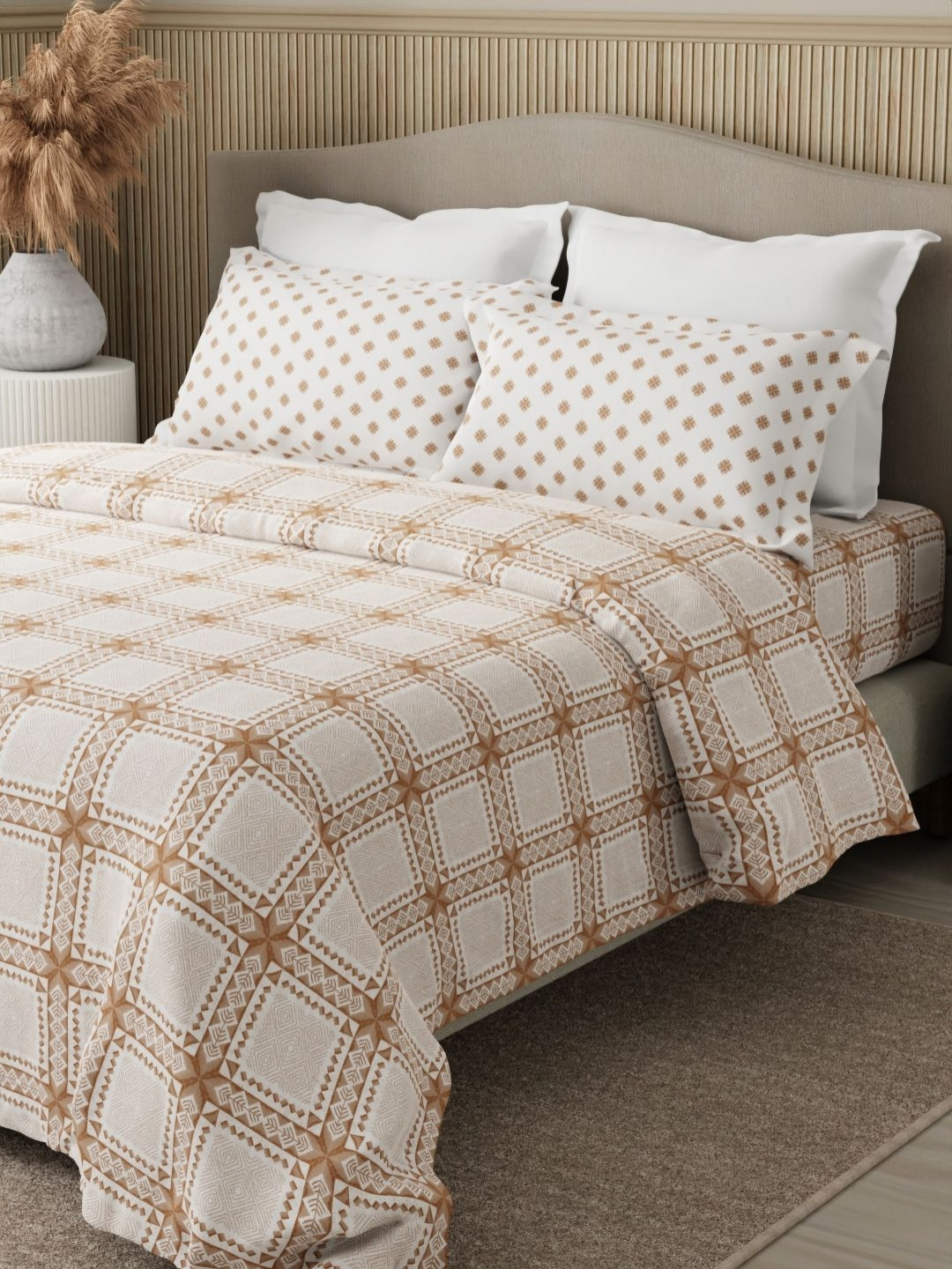 Boutique Living India Embrace Brown Printed Cotton 152TC Queen Bedsheet Set 2.54m x 2.24m