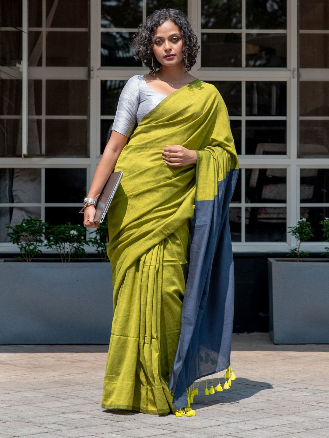 Moda Rapido Colourblocked Pure Cotton Fusion Saree with Matching Pallu Blouse