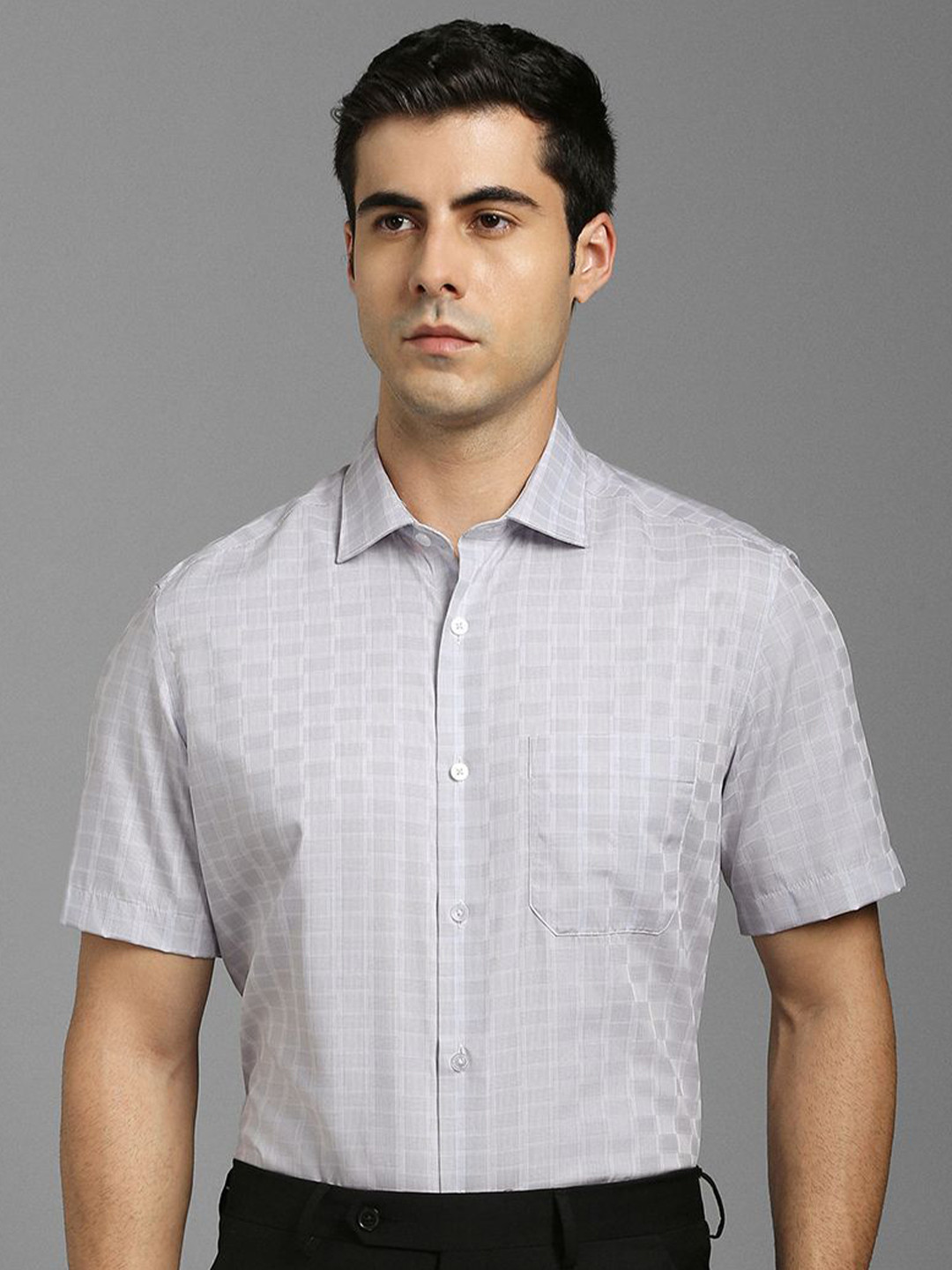 Louis Philippe Grid Tattersall Checked Spread Collar Half Sleeves Cotton Formal Shirt