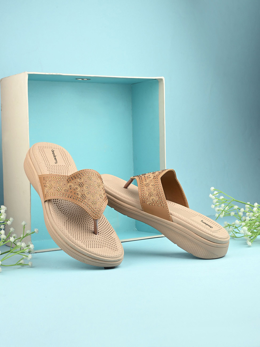 DressBerry Lazer Cut Embellished T-Strap Flats