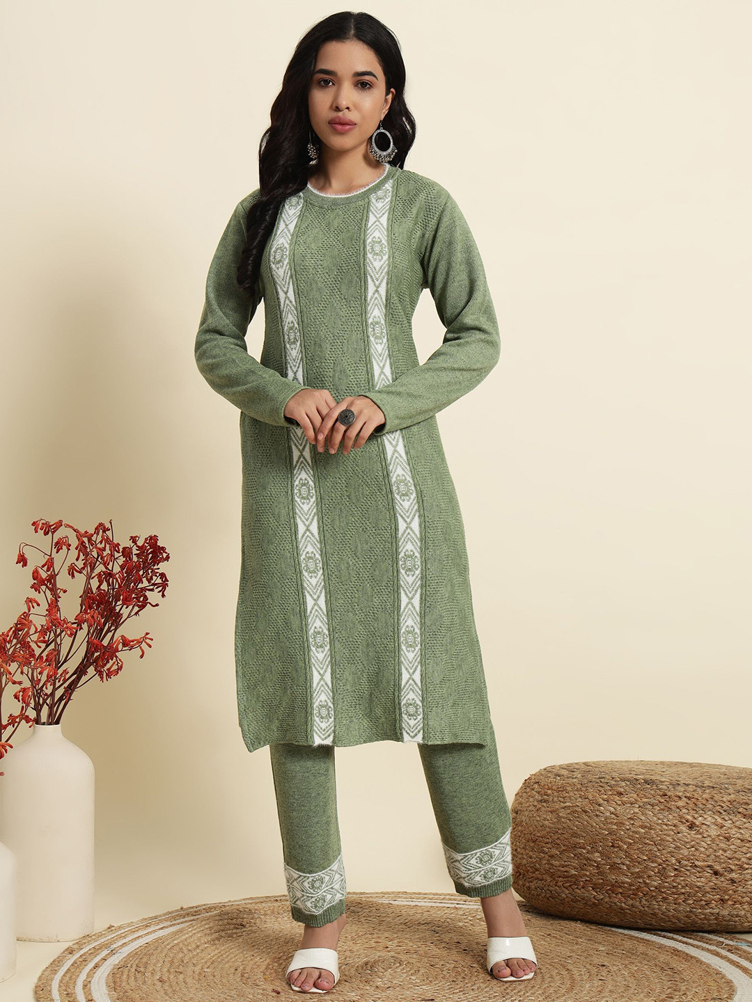 BUDAPEST Women Regular Pure Wool Kurta with Trousers