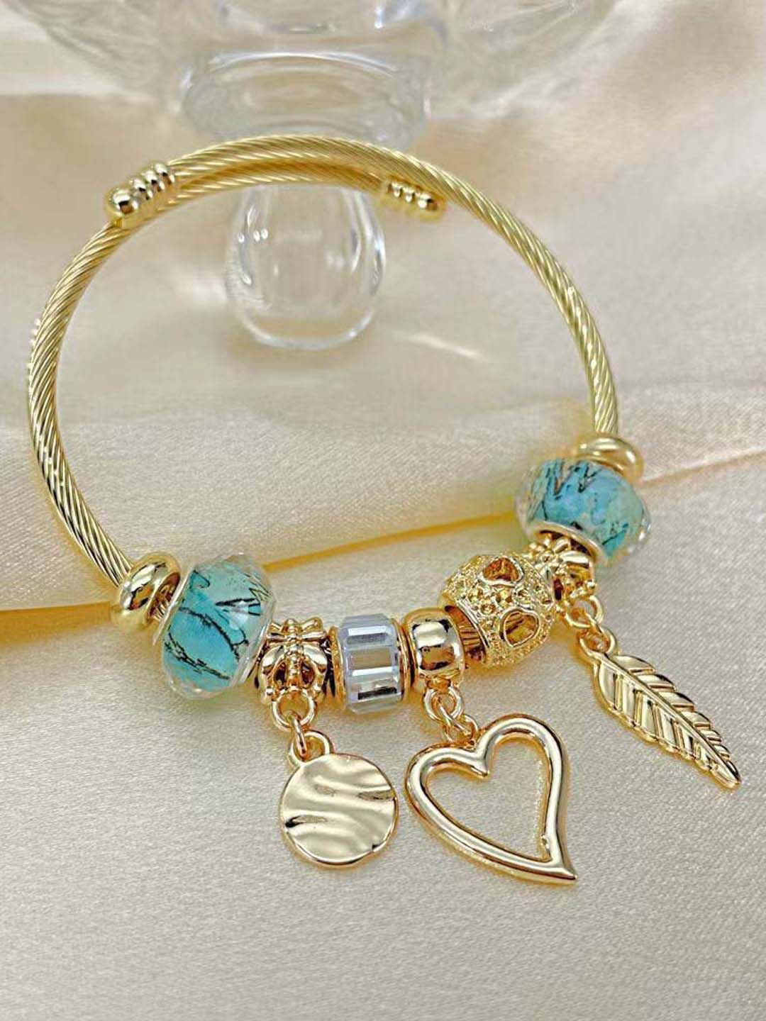 GOLDIWALA Women Bangle-Style Bracelet