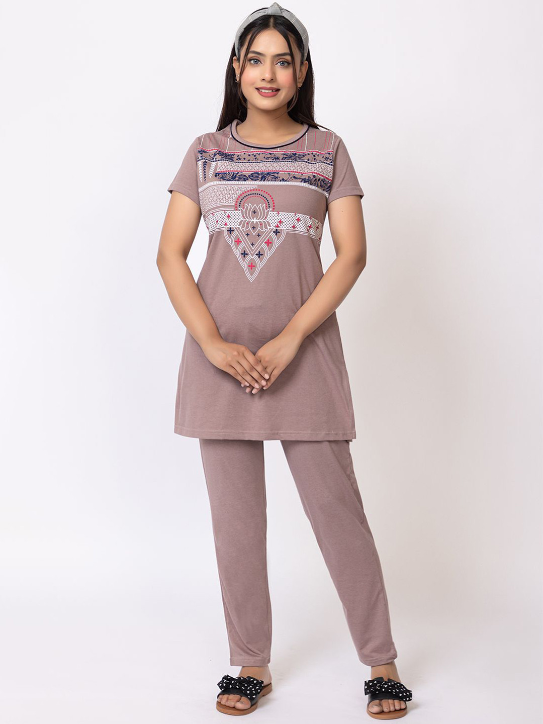 Bell Paper Women Round Neck Printed Short Sleeves Night suit