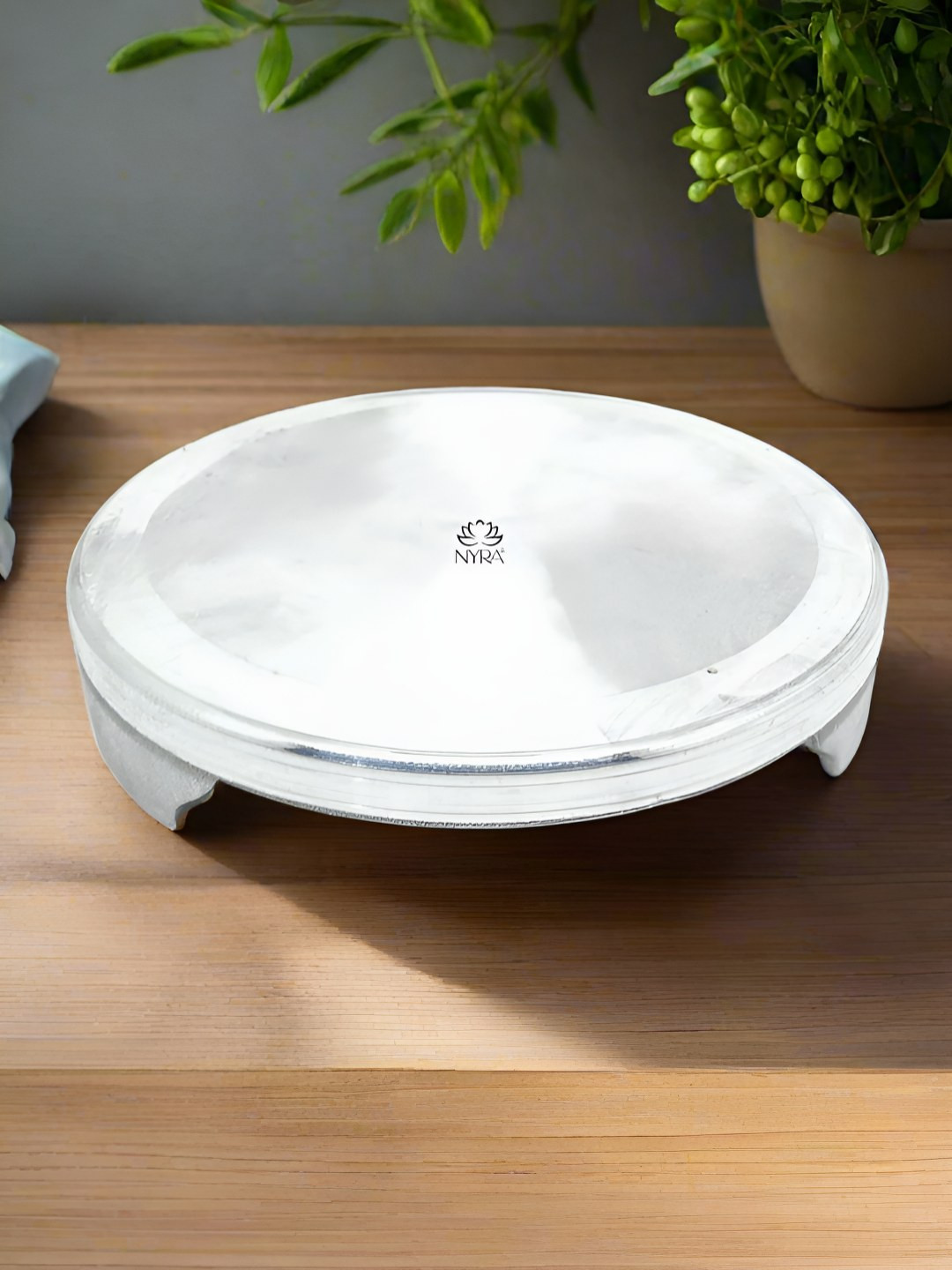 Nyra Kitchenware Silver-Toned 2025 Aluminium Rolling Board Rolling pin and board