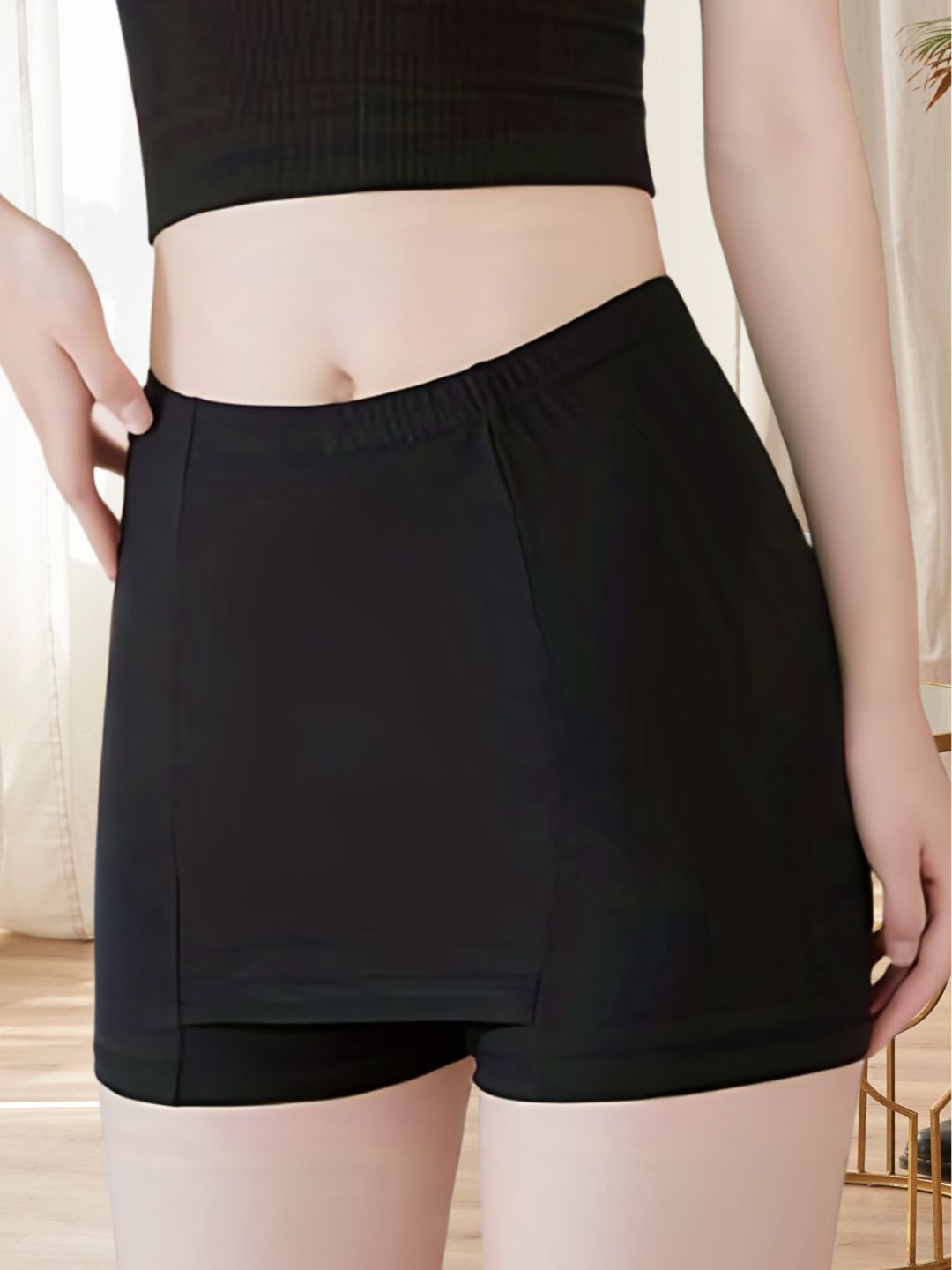 Sizi Women High-Rise Shorts