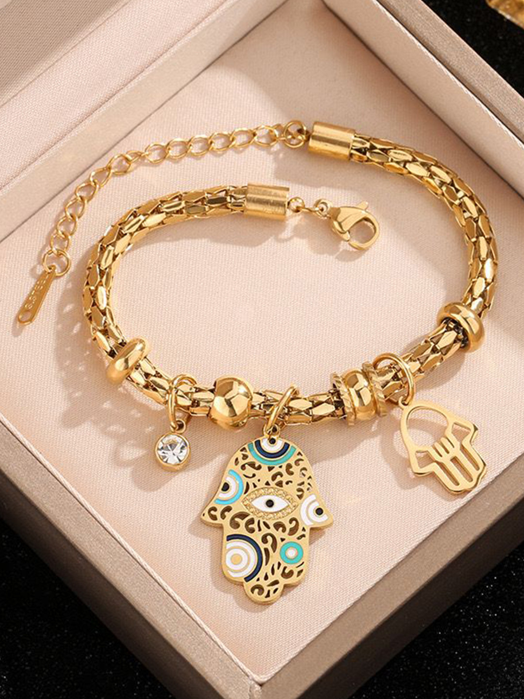 Aiza 18KT Gold Plated Hamsa Guardian Loose Bracelet