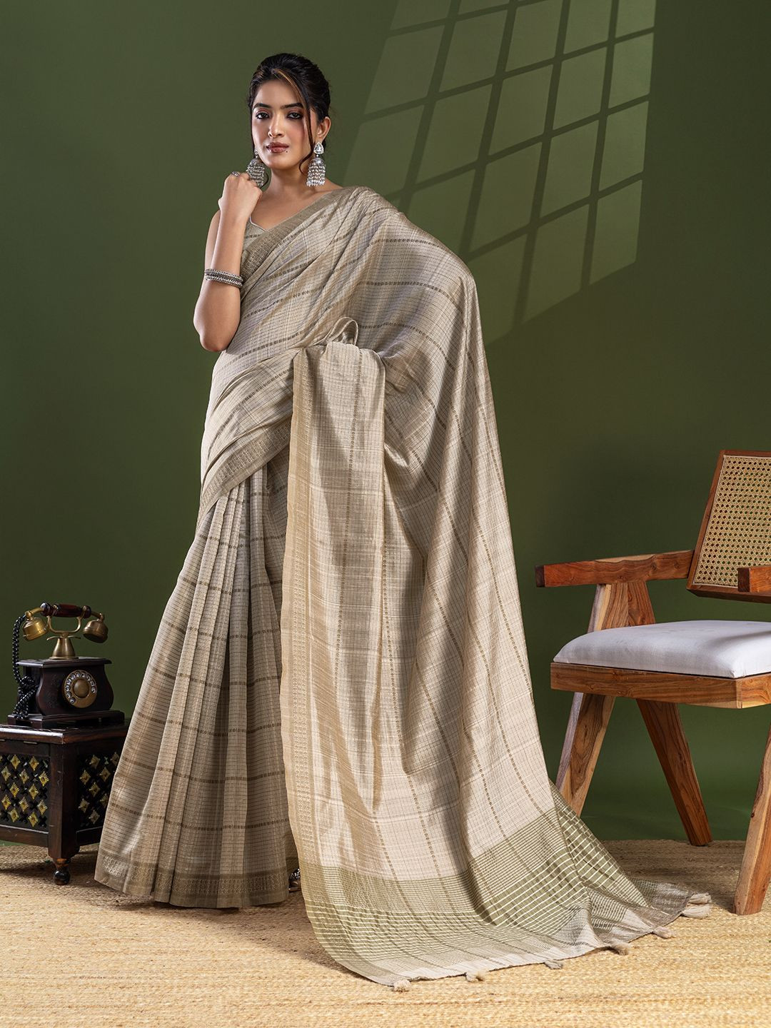 TASRIKA Striped Ready to Wear Saree