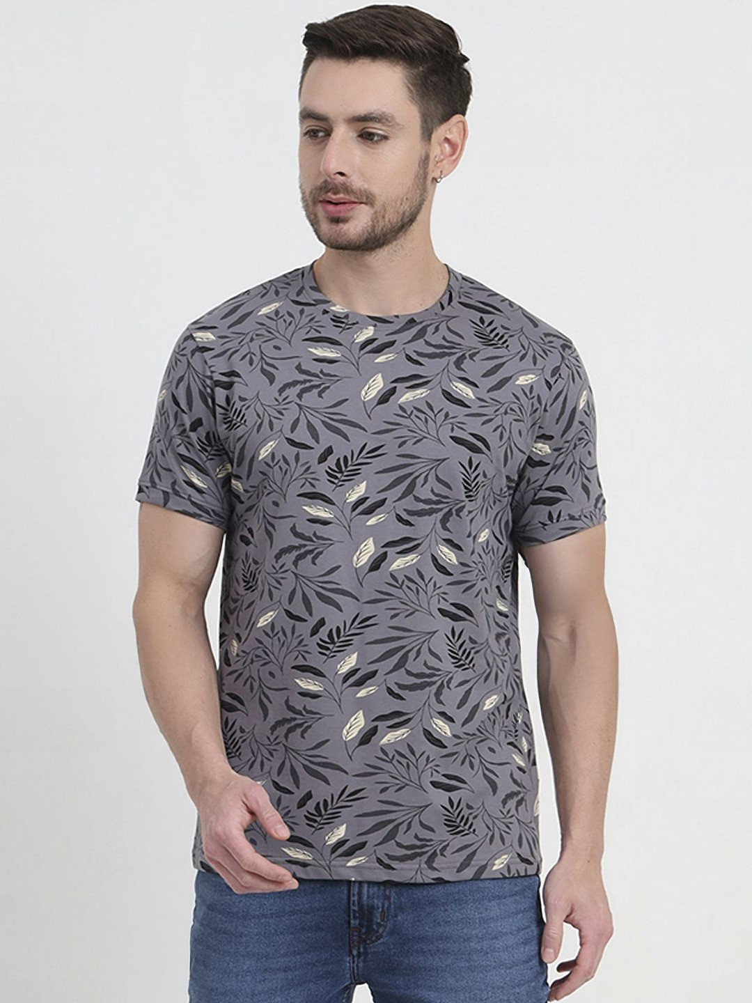 JADE BLUE Men Floral Printed Round Neck Cotton Slim Fit T-shirt
