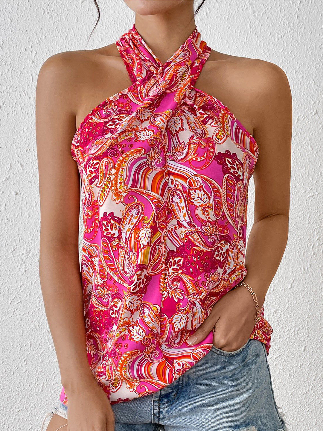 Outzidr Pink Printed Halter Neck Top