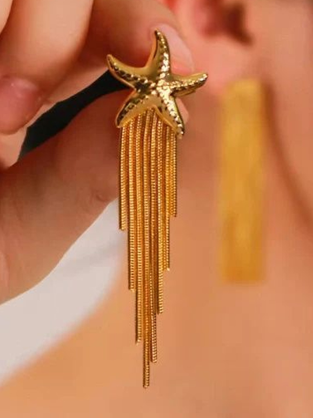 Selenes Star Shaped Drop Earrings