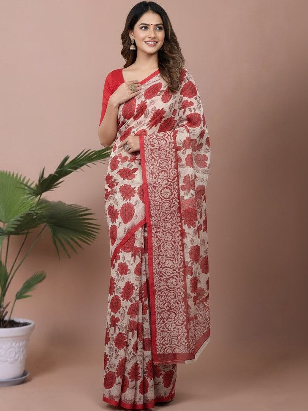 MUNGA FASHION Floral Pure Cotton Block Print Saree