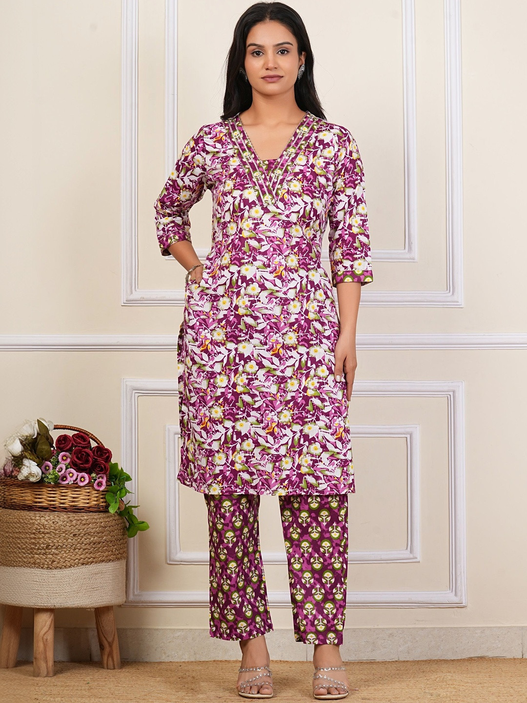 Kahili Art Women Floral Printed Regular Pure Cotton Kurta with Trousers