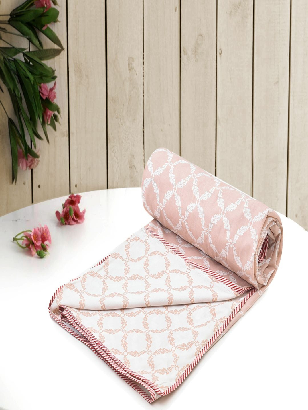 Myntra Elegant Homes Jaal Peach-Color & White Printed Single-Size Duvet Cover With Zipper