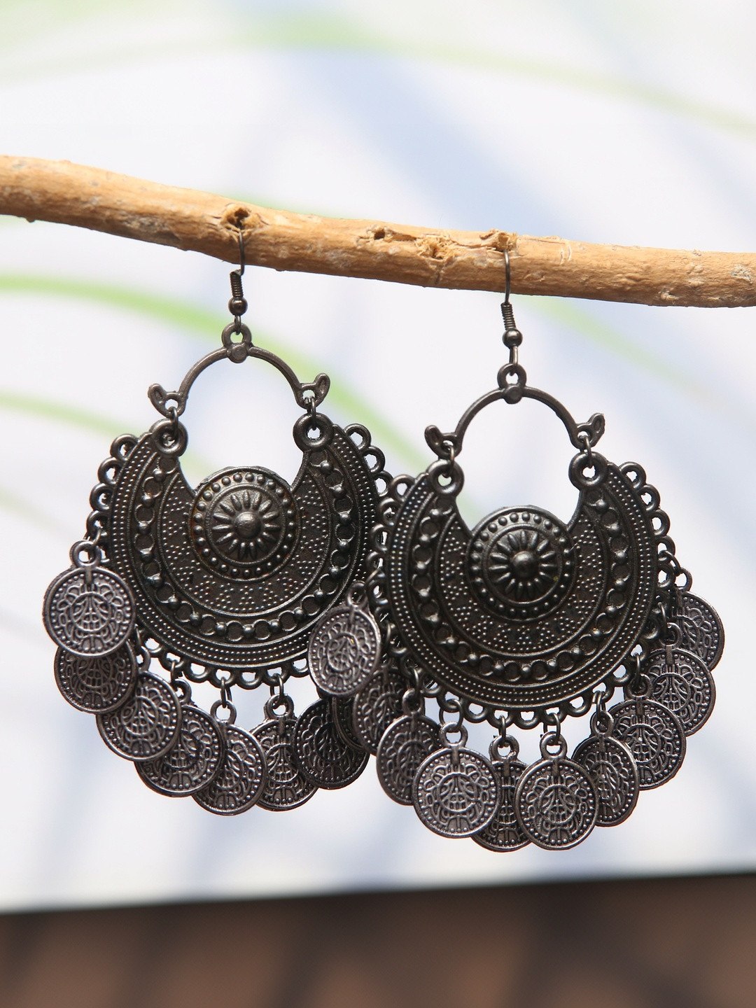 Creative Frogs Crescent Shaped Drop Earrings