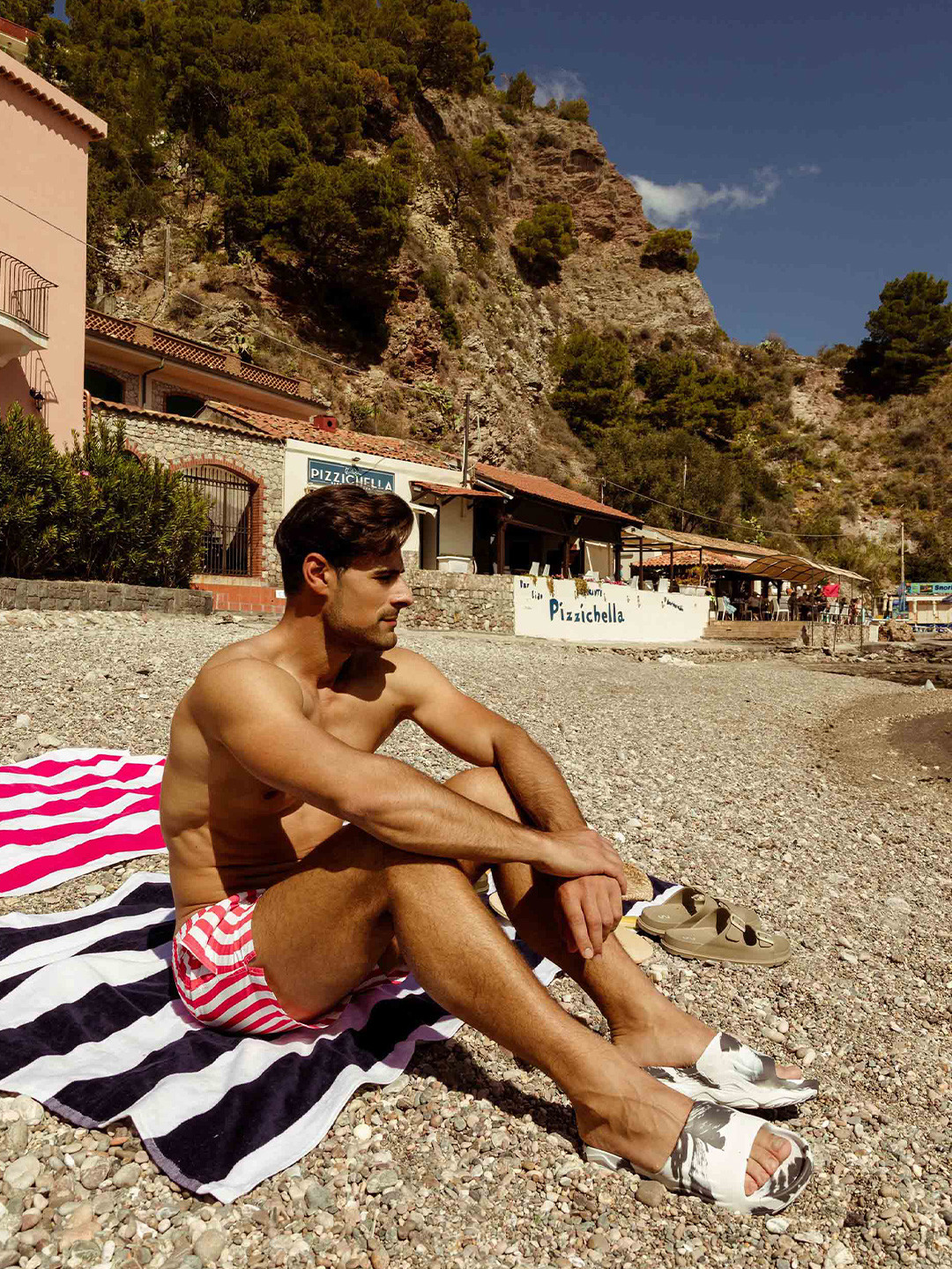 Men Doubleu Printed Comfortable Recovery Sliders