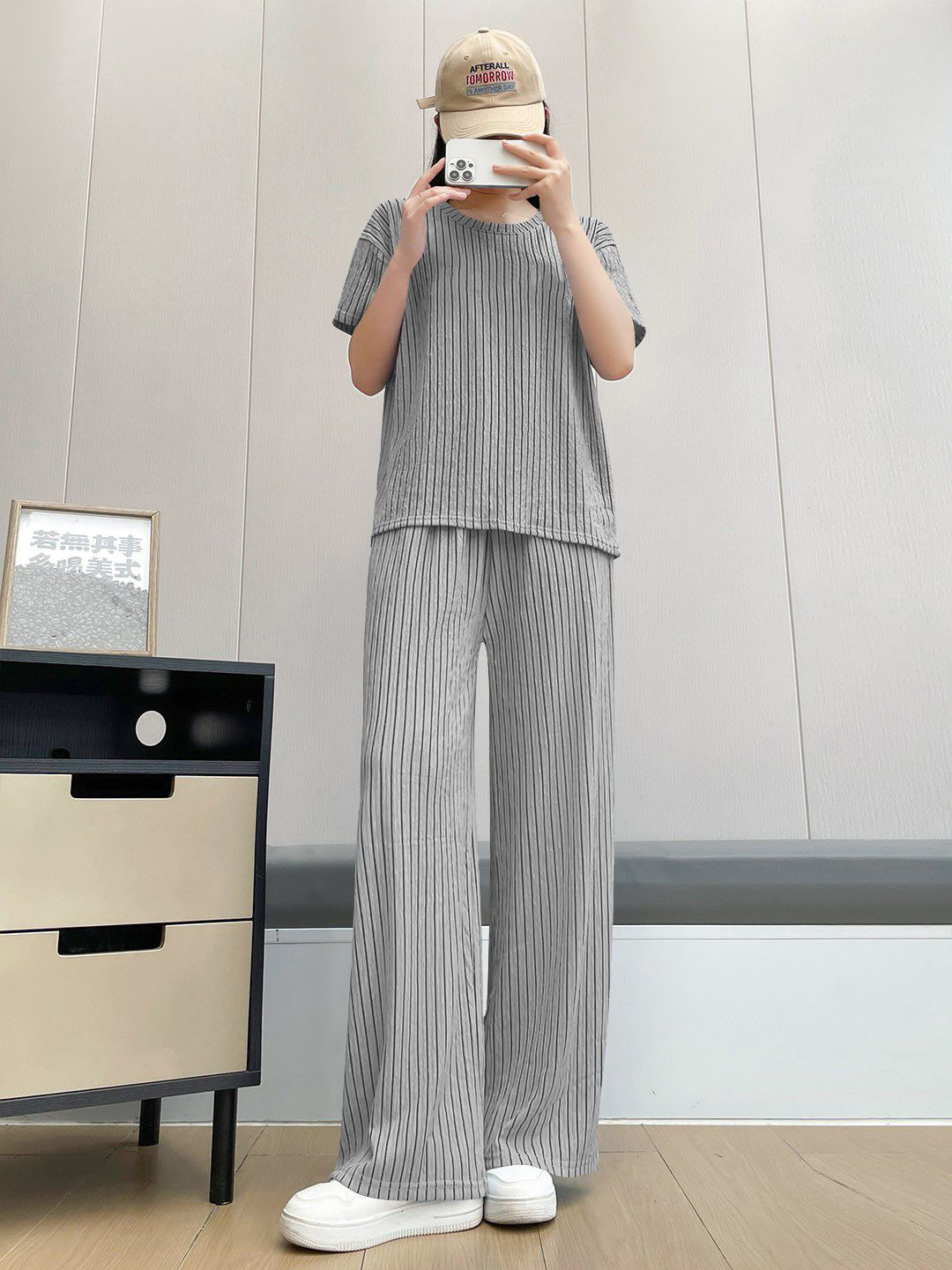 KERI PERRY Striped T-shirt Dress