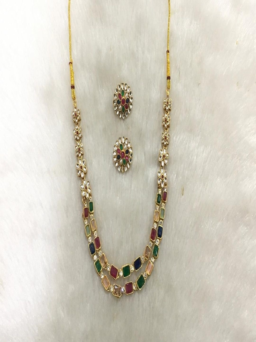 RANGREZ FASHION Women Gold-Plated Kundan-Studded Jewellery Set