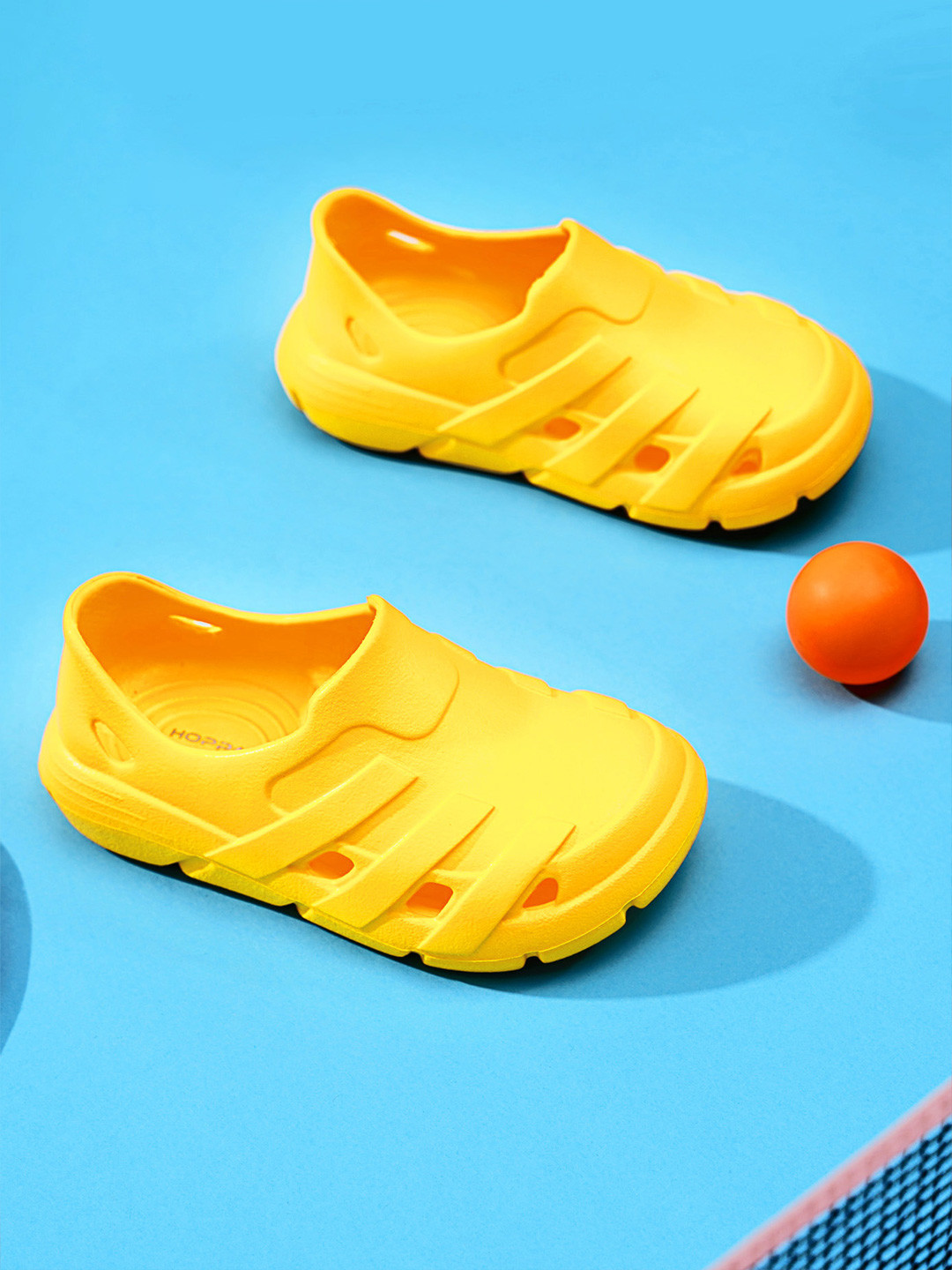 Hoppa Speedy Yellow Kids Casual Shoes